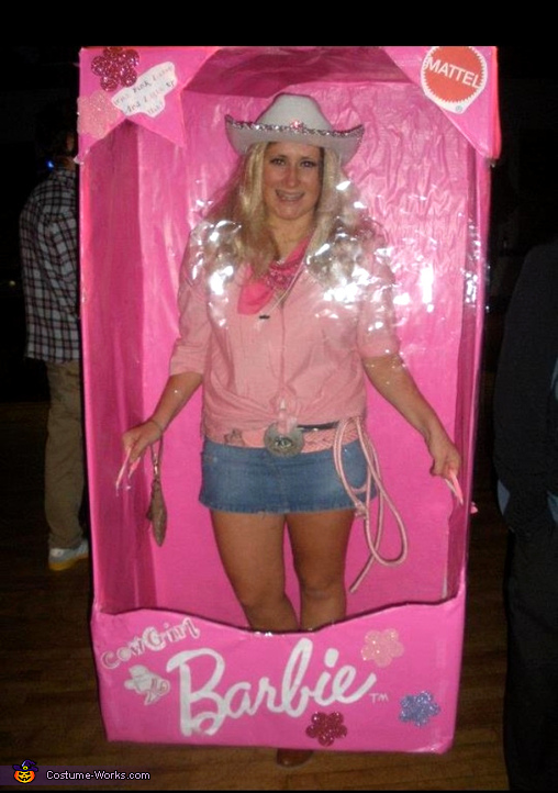Vooravond Cyberruimte bezig Cowgirl Barbie in the Box Costume | DIY Costumes Under $25
