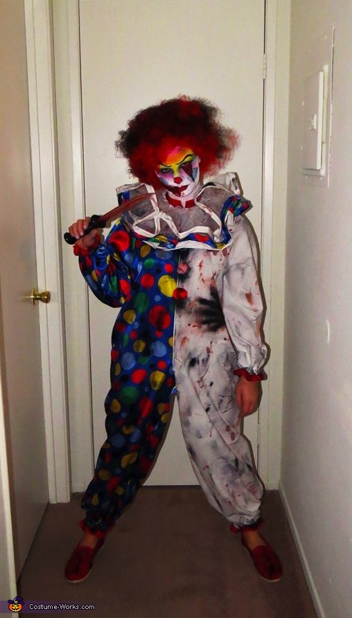 Creepy Clown Costume