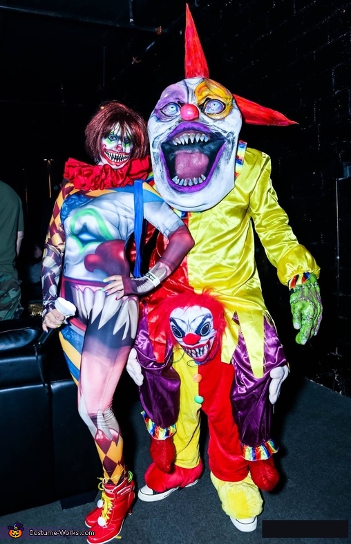 Creepy Clowns Couple Halloween Costume | Last Minute Costume Ideas
