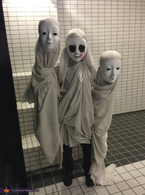Creepy Moving Ghosts Costume