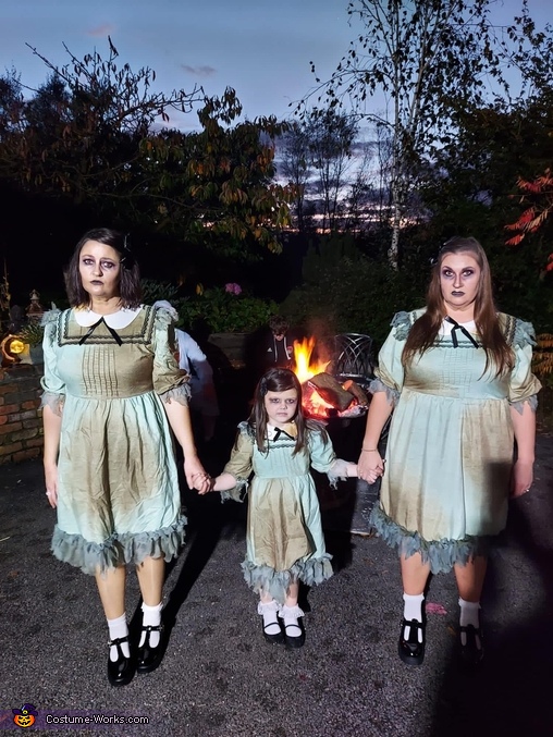 Creepy Sisters Costume