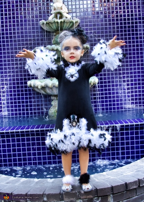 Cruella De Vil Costume