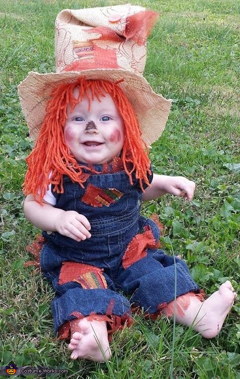 Cute Scarecrow Baby Halloween Costume | Coolest DIY Costumes