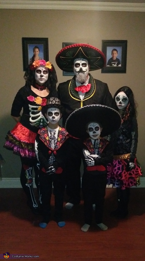 Day of the Dead Family Costume | Unique DIY Costumes