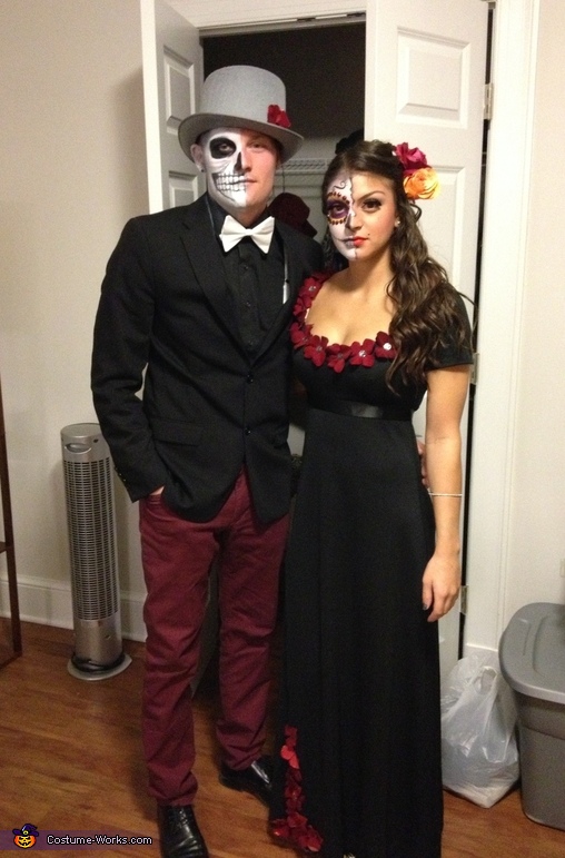 Dia de Los Muertos Couple Costume