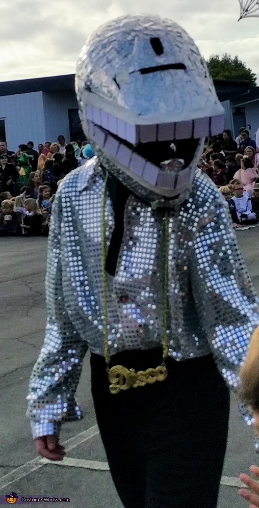 Plants vs. Zombies Disco Chomper Costume