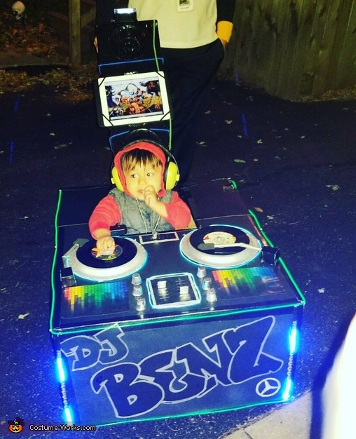 DJ Benz Costume | Creative Costume Ideas