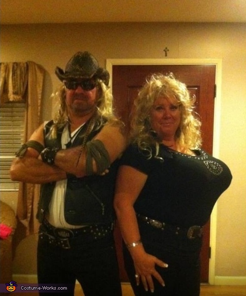 Dog The Bounty Hunter and Beth Costume