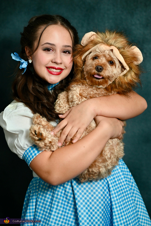 Dorothy and the Cowardly Lion Costume
