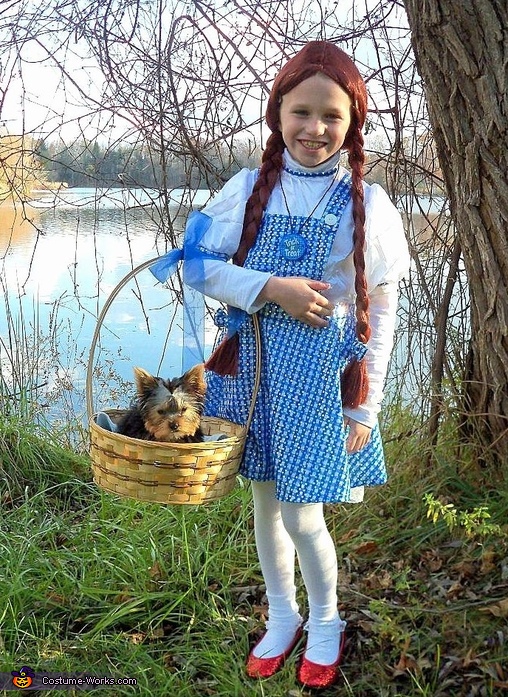 Dorothy and Toto Halloween Costume