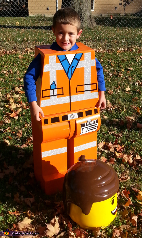 Emmet from LEGO Movie Costume - Photo 3/4