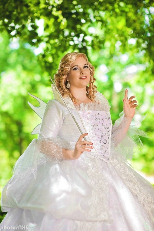 Cinderella 2015 Fairy Godmother Costume | How-to Tutorial - Photo 5/5