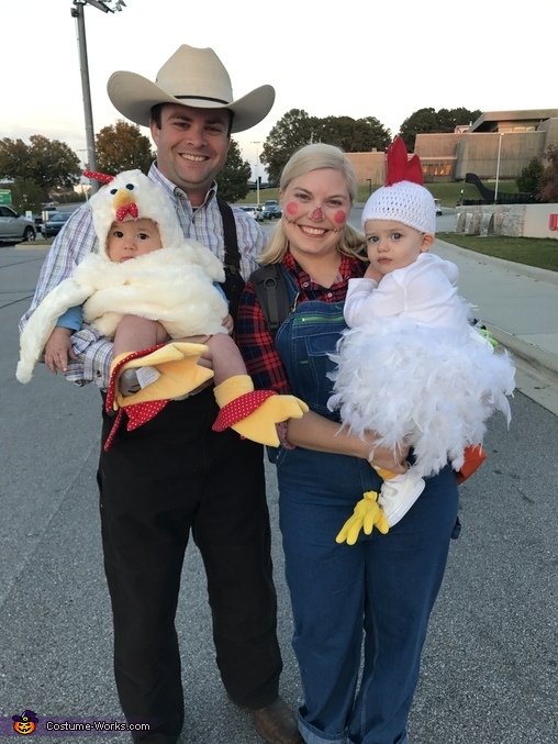 Farmers and Chickens Costume