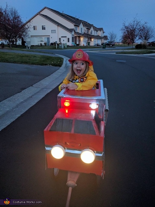 Fire Truck Family Costume | No-Sew DIY Costumes - Photo 2/4