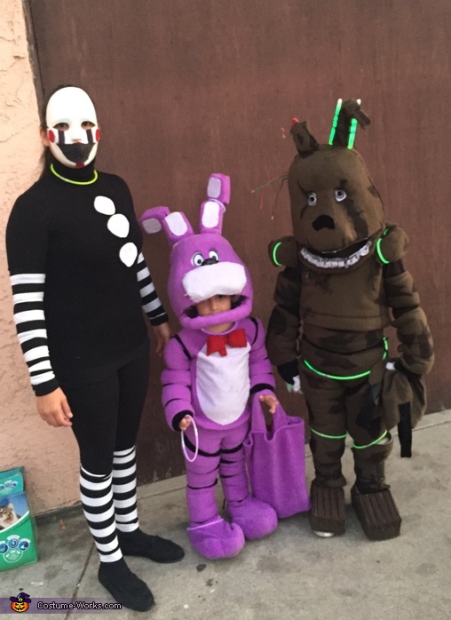 Five Nights at Freddys Costume 