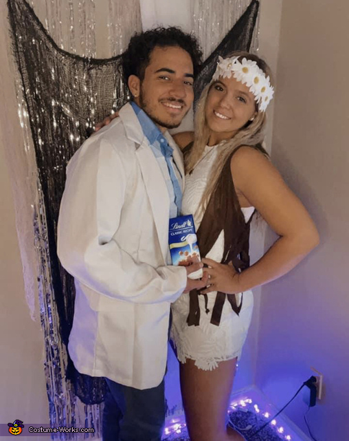 Forrest Gump and Jenny Costume