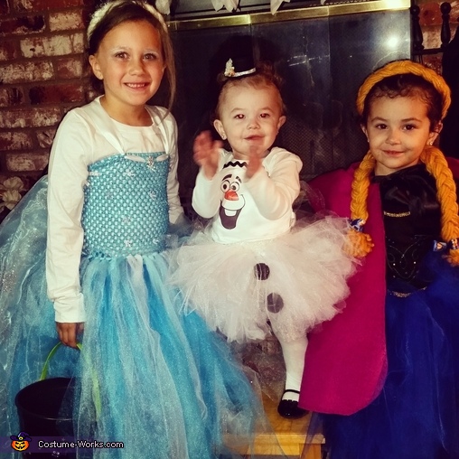 Frozen Kids Halloween Costume | Creative DIY Costumes