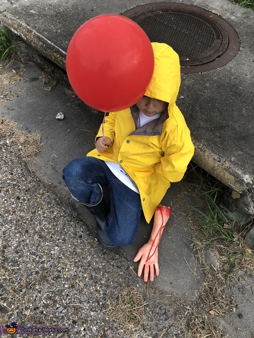 Georgie from IT Costume - Photo 5/5