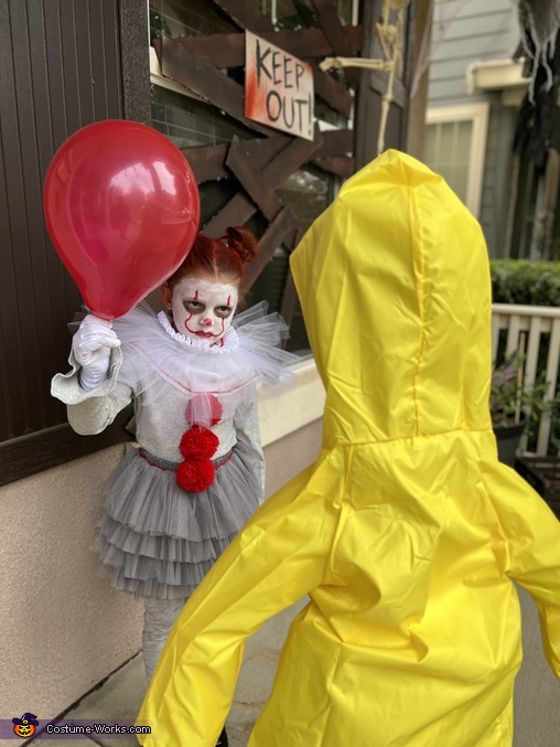 Georgie meet Pennywise Costume