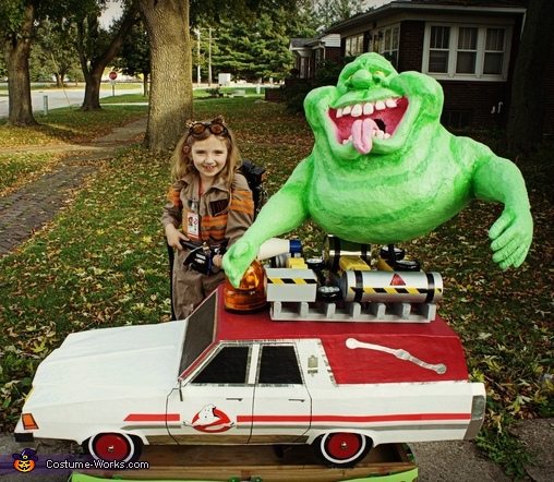 Ghostbuster with Slimer and the Ecto-1 Costume