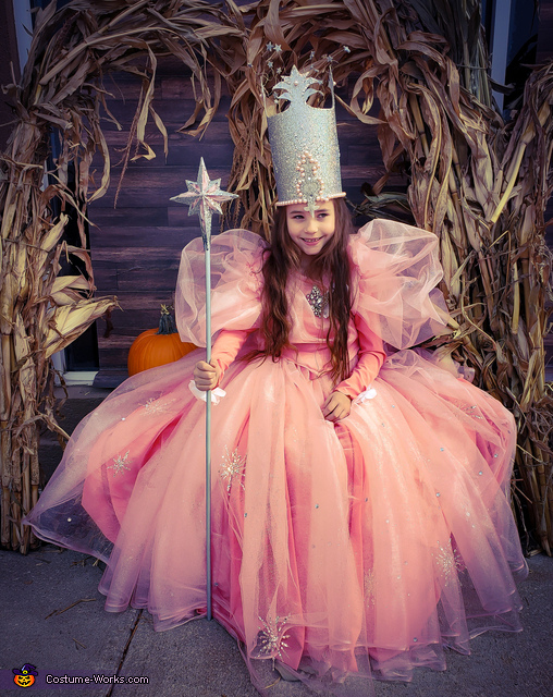 Glinda the Good Witch of the North Costume