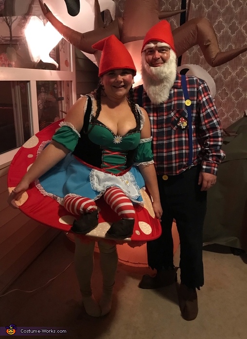 Gnome Couple Halloween Costume | Coolest DIY Costumes