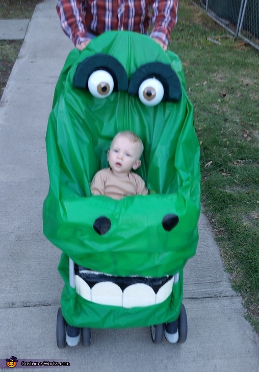 "Karlo" & "Splot" aka Disney's Good Dinosaur knock-off Costume
