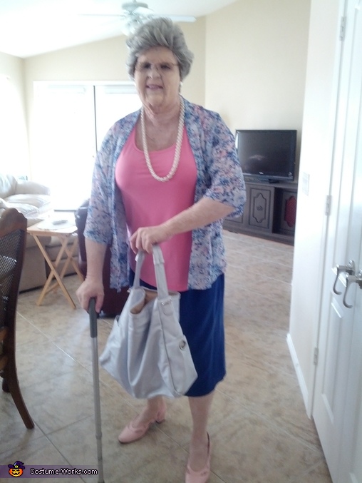 Florida Grandma Costume, Easy DIY Costumes