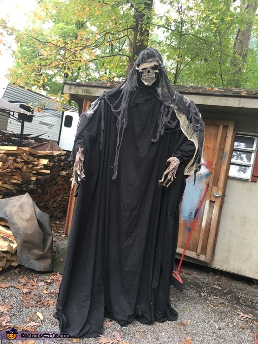 Grime Reaper Costume | Mind Blowing DIY Costumes