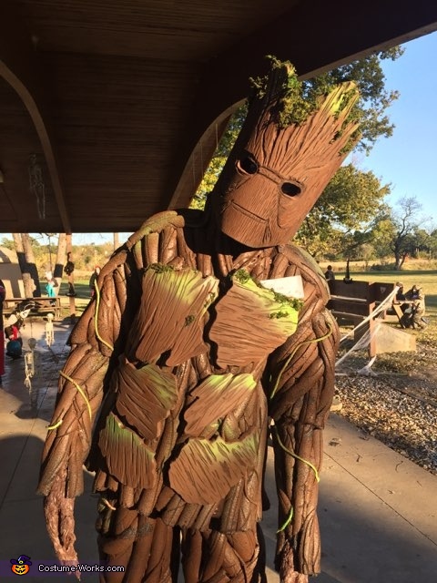 Groot Costume | Unique DIY Costumes - Photo 3/8