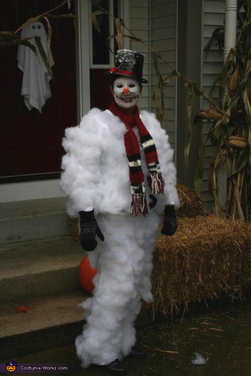 lawn Positive And team Snowman Halloween Costume