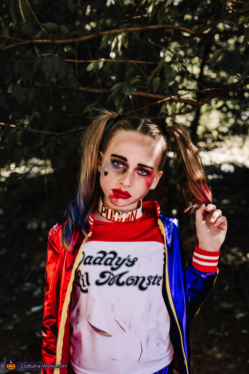 Harley Quinn Costume | DIY Costumes Under $35 - Photo 5/5