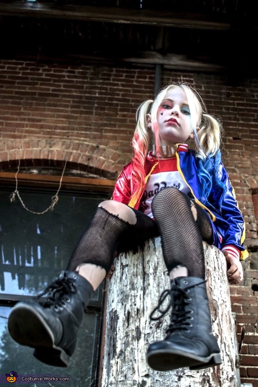 Harley Quinn Girl's Halloween Costume | Coolest DIY Costumes - Photo 4/4