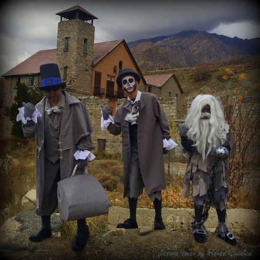 Hitchhiking Ghosts Group Costume