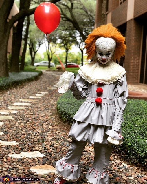 IT Pennywise Costume | Easy DIY Costumes - Photo 4/4