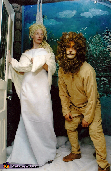 Jadis The White Witch and Aslan Costume