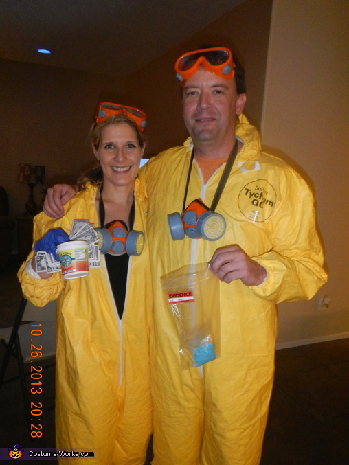 breaking bad costume couple