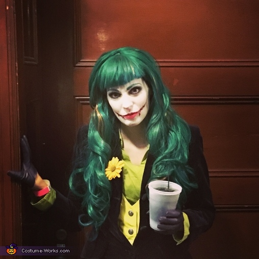 Joker Costume | Unique DIY Costumes - Photo 3/3