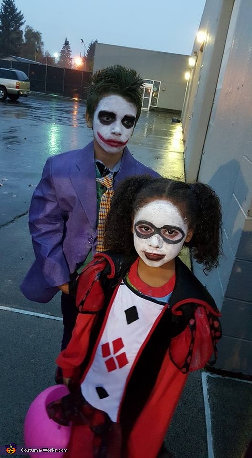 Joker and Harley Quinn Kids Costume - Photo 7/7