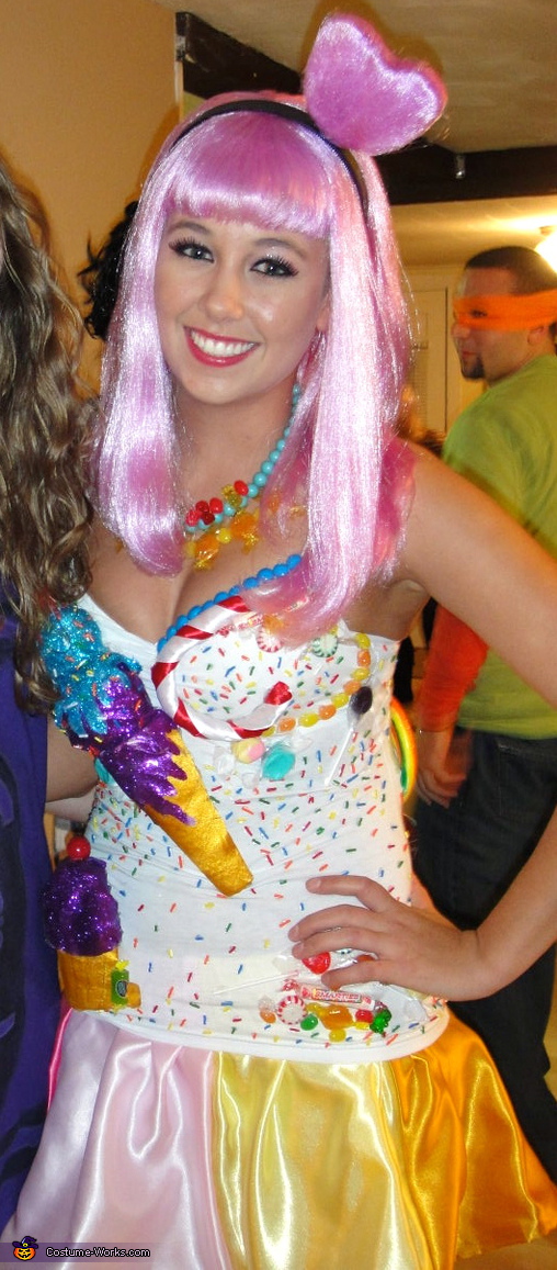 Katy Perry California Gurls Costume | Creative DIY Costumes - Photo 2/5