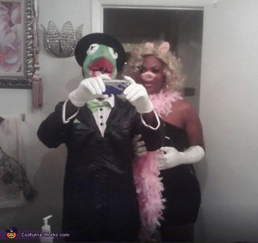 Kermit and Miss Piggy Couple Costume