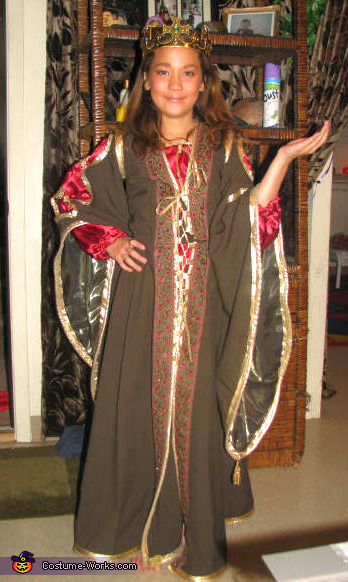 medieval queen costume child