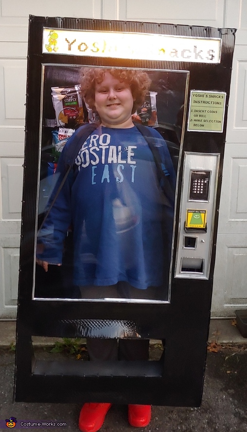 Kid stuck in a Vending Machine Costume