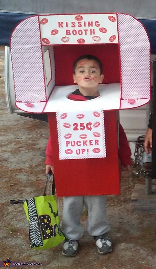 Kissing Booth Costume for Boys