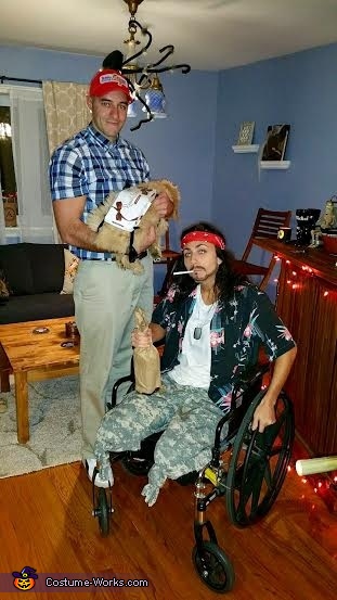 Lieutenant Dan, Forest Gump and his Box of Chocolates Costume