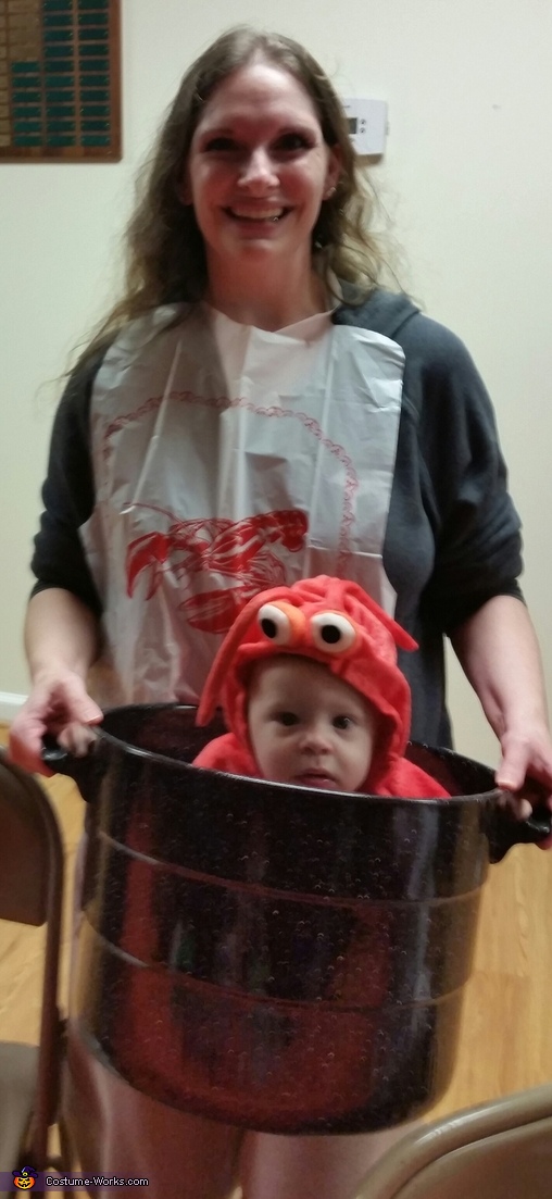 Lil' Lobster Pot Costume