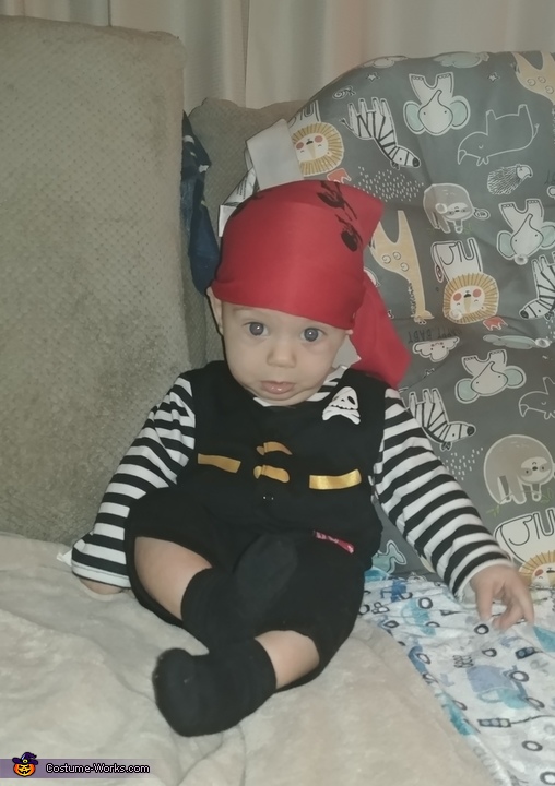 Lil Pirate Costume