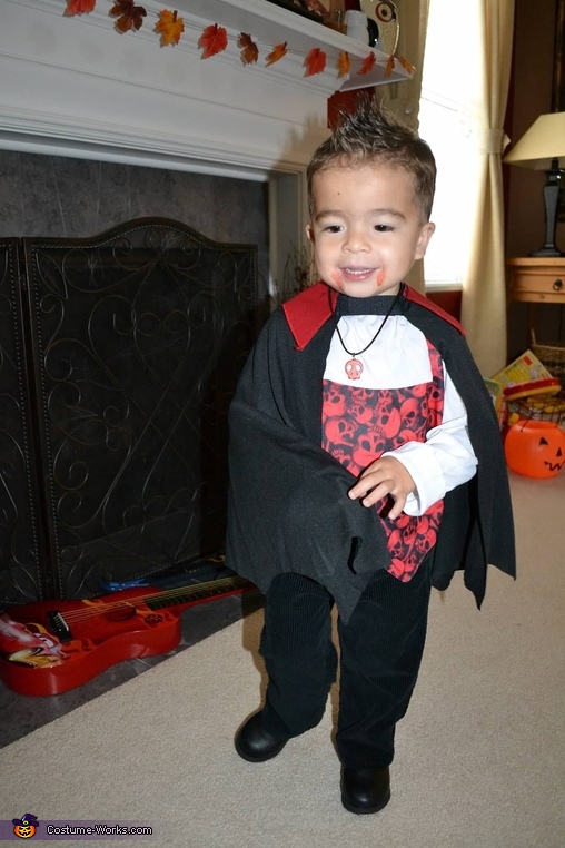 Lil Vampire Costume | DIY Costumes Under $35