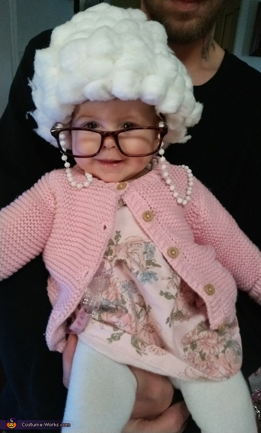 Little Granny and her Nurse Costume
