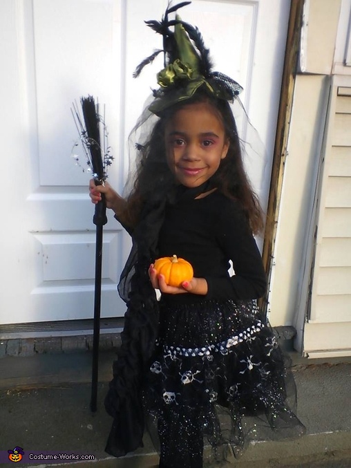 Little Miss Witchy Pooh Costume